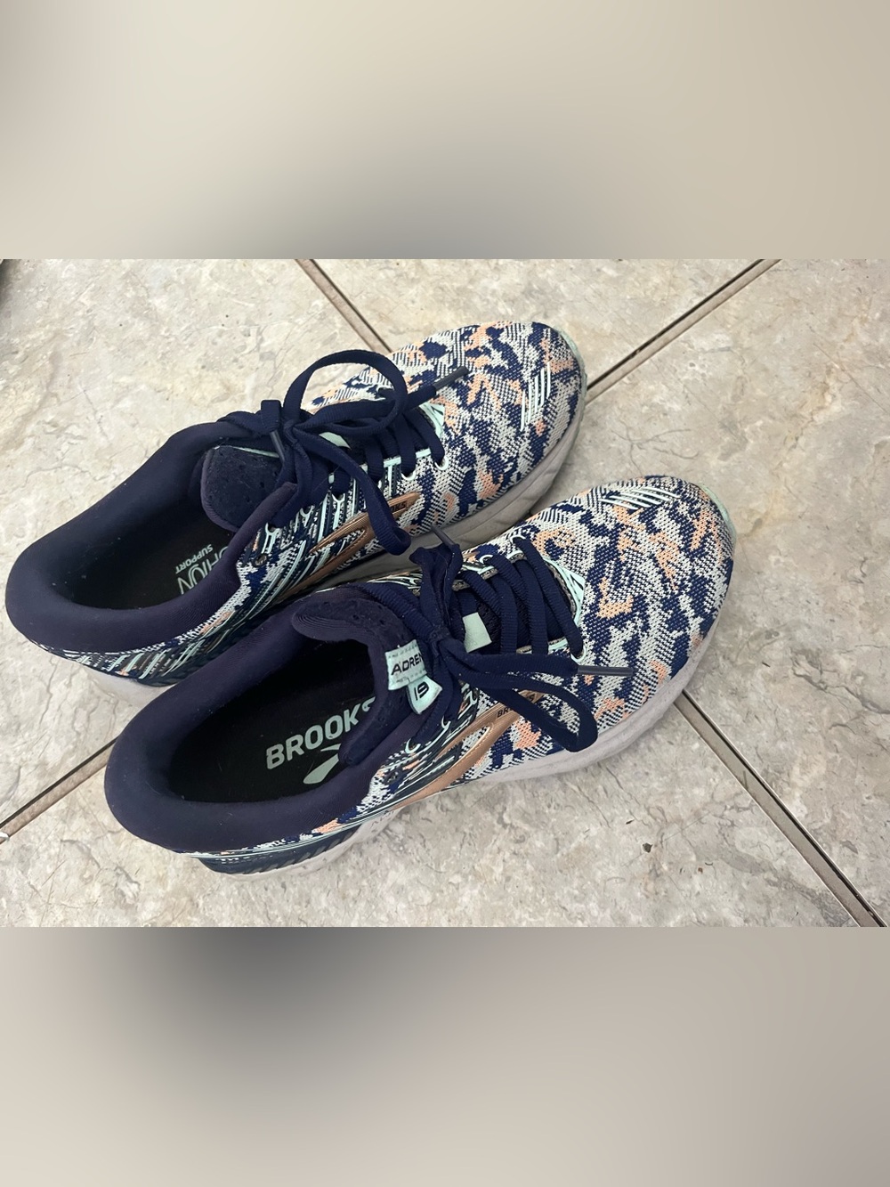 Brooks Adrenaline Sneakers